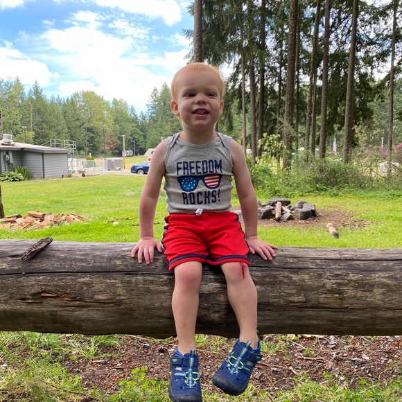 Meet your Posher, Danielle - Picture 10 of 16